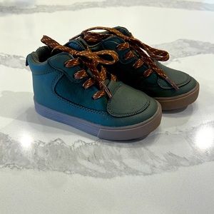 Oshkosh sneakers